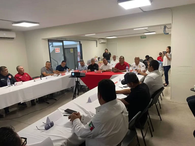 5044057172526345994_121