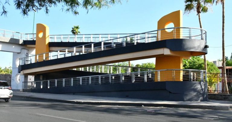 puente-peatonal-pintado-1024x538