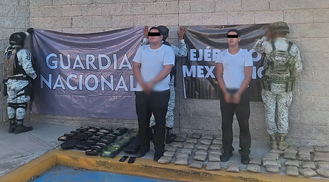 en-hermosillo-interceptan-camion-de-pasajeros-cargado-de-droga-hay-dos-detenidos-1-57c2e6ae-focus-0-0-1479-828