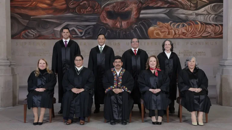 scjn-publica-la-primera-foto-del-pleno-de-nueve-ministros-como-el-inicio-de-una-nueva-era-judicial-1-541e0b4c-focus-0-0-1479-828