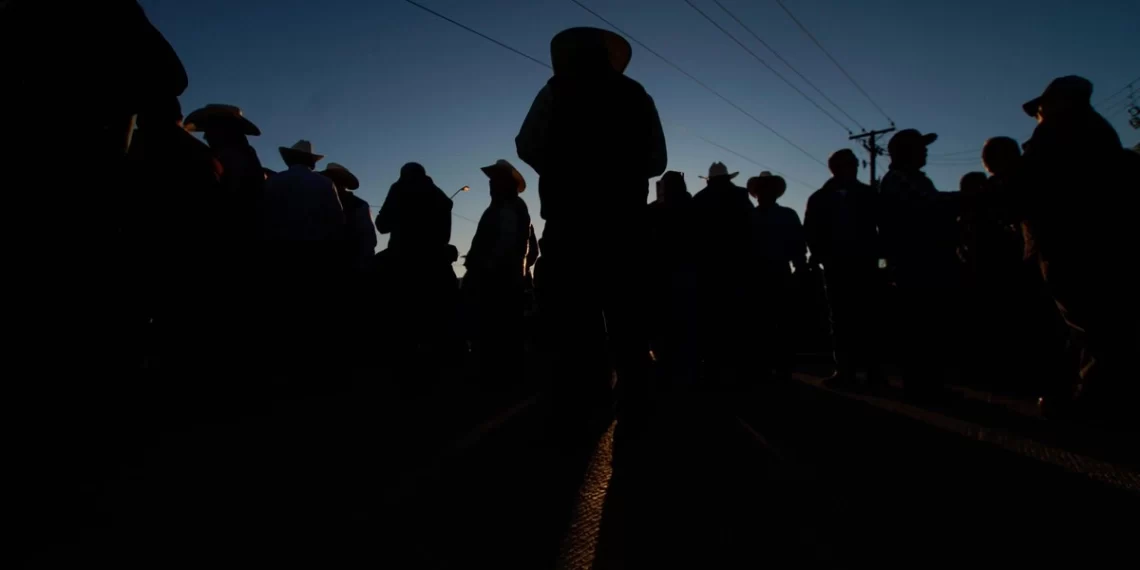agricultores-de-baja-california-mantienen-paro-indefinido-en-carretera-mexicalisan-luis-rio-colorado_5f83d4a1-e964-47db-8d7a-56b15e0d2468_medialjnimgndimagefullsize-1140x570